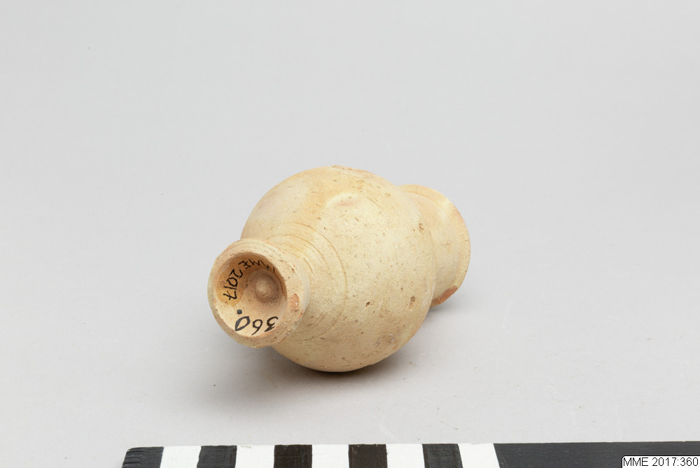 Oinochoe