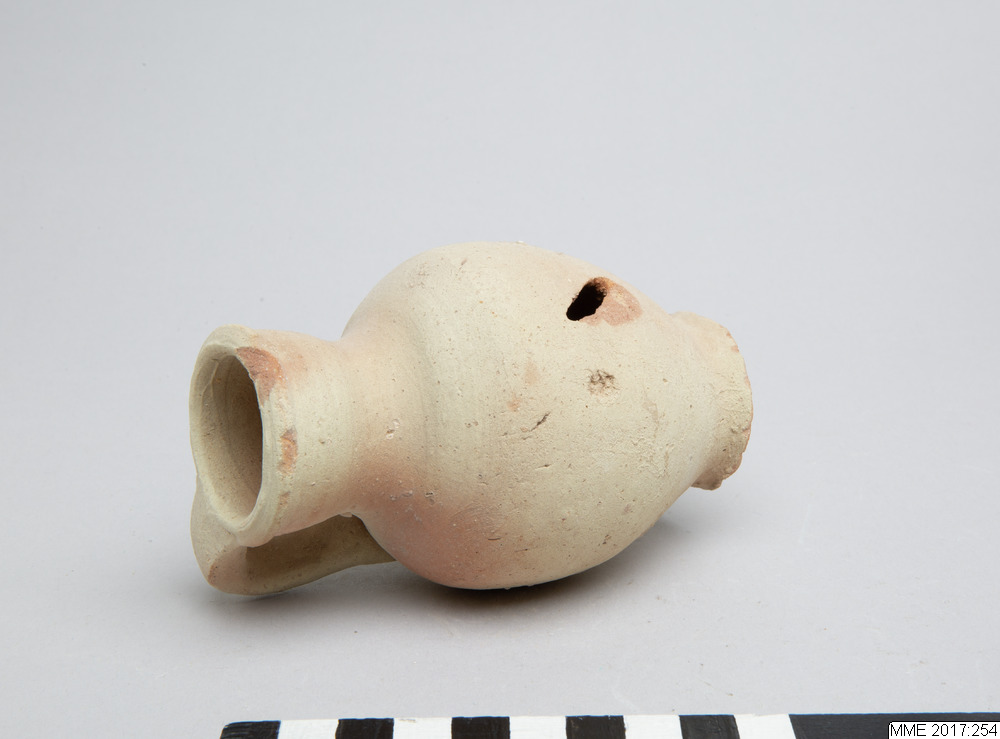 Oinochoe