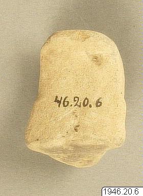 Lergodshuvud., figur: huvud, figure, sculpture