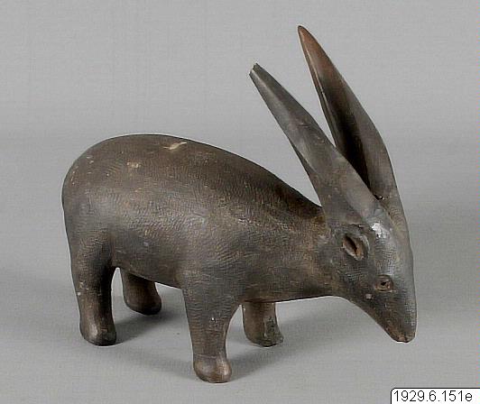 figur: djur: ko, Lerfigur, sculpture, figure