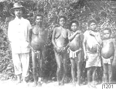 group portraits, Dr. Schebesta, natives, photography